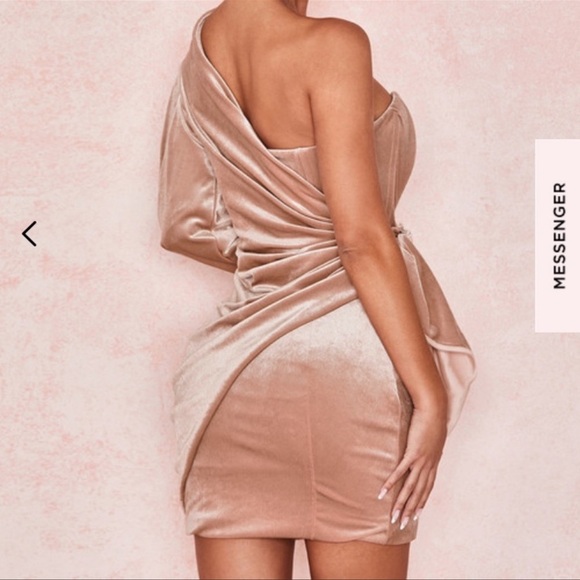 NWT HOUSE of CB TAMARA BLUSH NUDE VELVET CRYSTAL DRESS - Picture 3 of 14